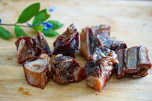Load image into Gallery viewer, Goat Cubes (Bone-In, Free Range, Halal)
