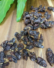 Load image into Gallery viewer, Chicken Hearts Samples