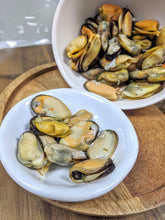 Load image into Gallery viewer, Blue Mussels