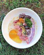 Load image into Gallery viewer, Whole Prey Quail Hatchlings (Feathered) - Limited Edition